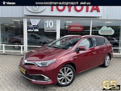 Toyota Auris Touring Sports - 1.8 Hybrid Freestyle Lava red parelmoer, parkeersensoren voor en achter, stoel verwarming,