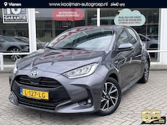 Toyota Yaris - 1.5 Hybrid Dynamic | 1e eigenaar slechts 32.000 km | Keyless entry | Navigatie | LM velgen