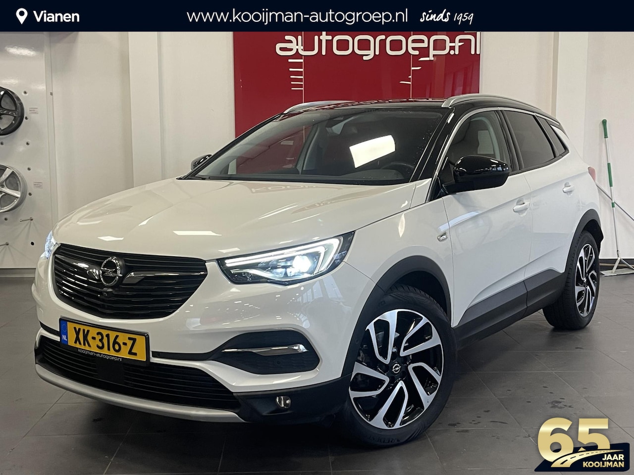 Opel Grandland X - 1.2 Turbo Ultimate | NL auto | Afneembare trekhaak | Rondomzicht camera | Stoel/stuurverwa - AutoWereld.nl