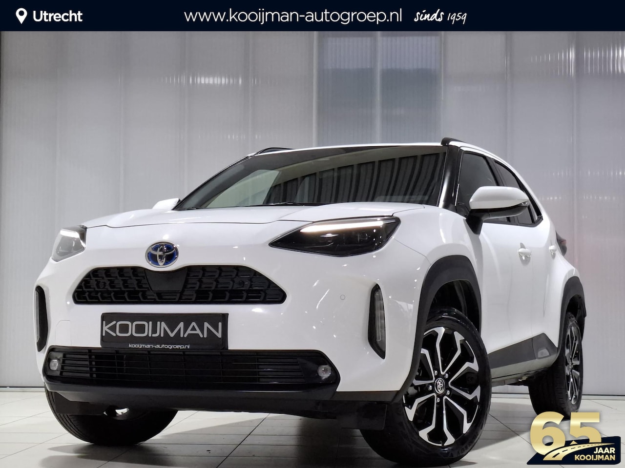 Toyota Yaris Cross - 1.5 Hybrid Dynamic | Slechts 8.300km! | Parkeersensoren | Stoelverwarming | Dodehoek detec - AutoWereld.nl