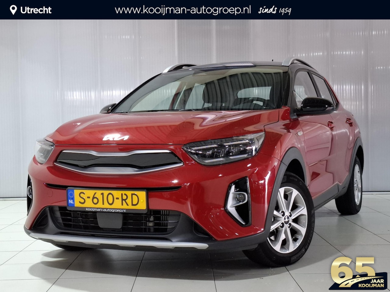 Kia Stonic - 1.0 T-GDi MHEV DynamicLine | 1e eigenaar | NL auto | Two-tone uitvoering met zwart dak | A - AutoWereld.nl