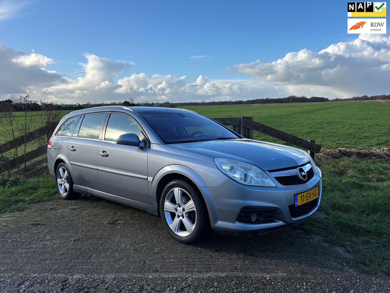 Opel Vectra Wagon - 2.2-16V Executive 2.2-16V Executive, Trekhaak - AutoWereld.nl