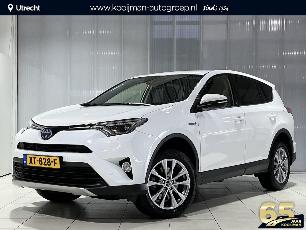 Toyota RAV4 - 2.5 Hybrid Dynamic Sport | Trekhaak | Navigatie | Elektrische achterklep | Stoel/Stuurverw - AutoWereld.nl