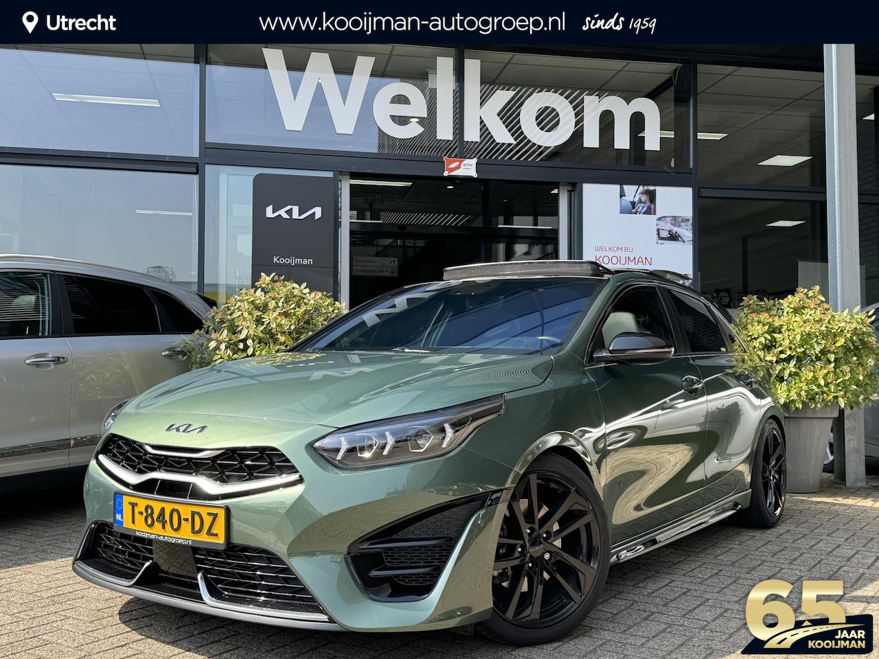 Kia Cee'd - Ceed 1.5 T-GDi GT-Line Dikste Ceed van NL! Uniek! 18inch,zwarte velgen, logo's.... - AutoWereld.nl