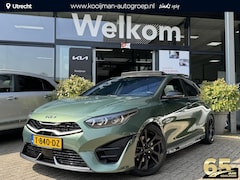 Kia Cee'd - Ceed 1.5 T-GDi GT-Line Dikste Ceed van NL Uniek 18inch, zwarte velgen, logo's