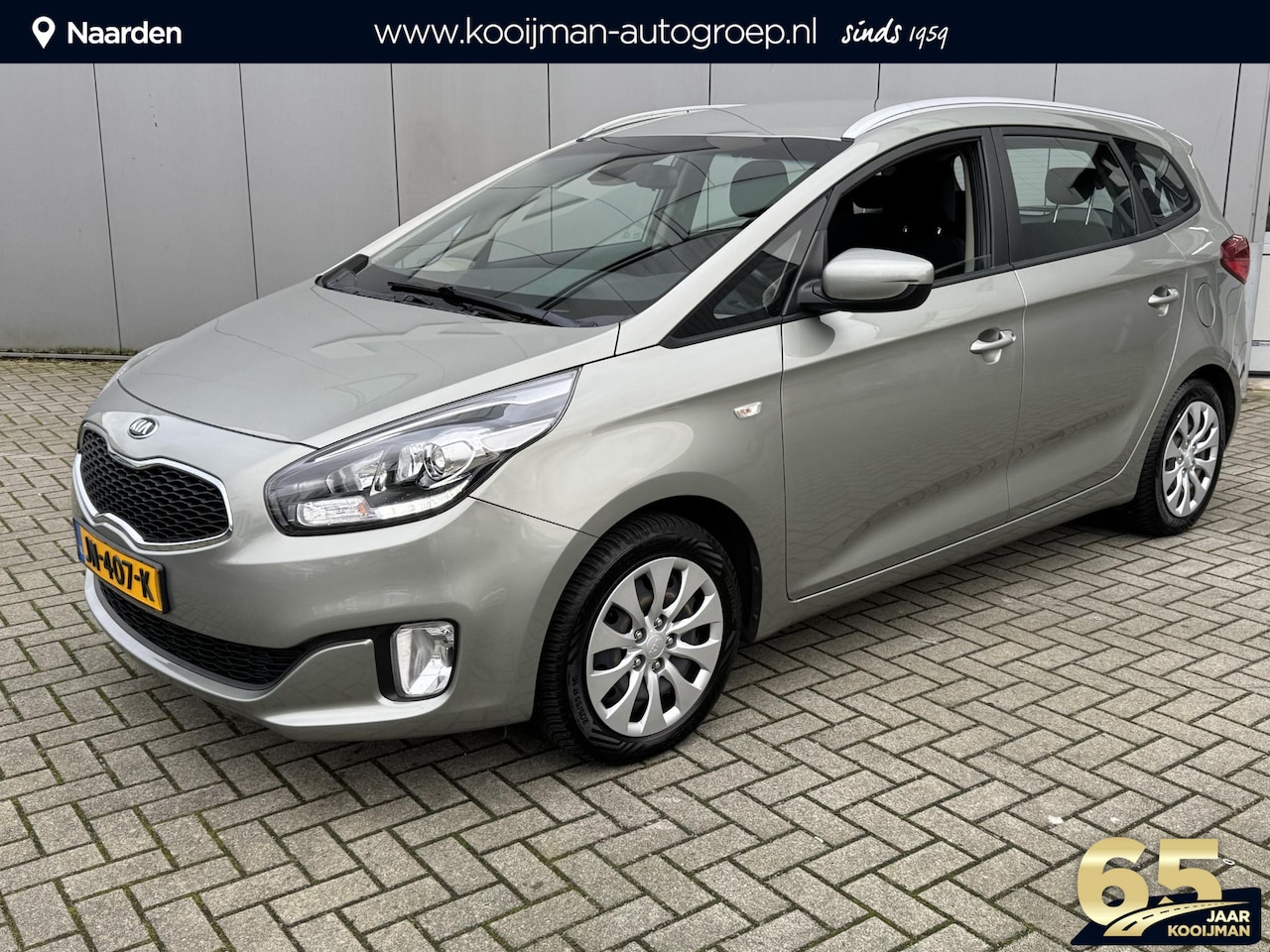 Kia Carens - 1.6 GDi DynamicLine | Cruise control | Achteruitrij camera | Full map navigatie | Start/st - AutoWereld.nl