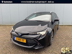 Toyota Corolla Touring Sports - 1.8 Hybrid Dynamic | 1e Eigenaar | Stoelverwarming | NL Auto | Trekhaak | Apple Carplay /