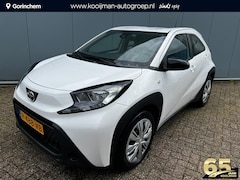 Toyota Aygo X - 1.0 VVT-i S-CVT Play | 1e Eigenaar | NIEUW Geleverd & Onderhouden | Apple Carplay/Android