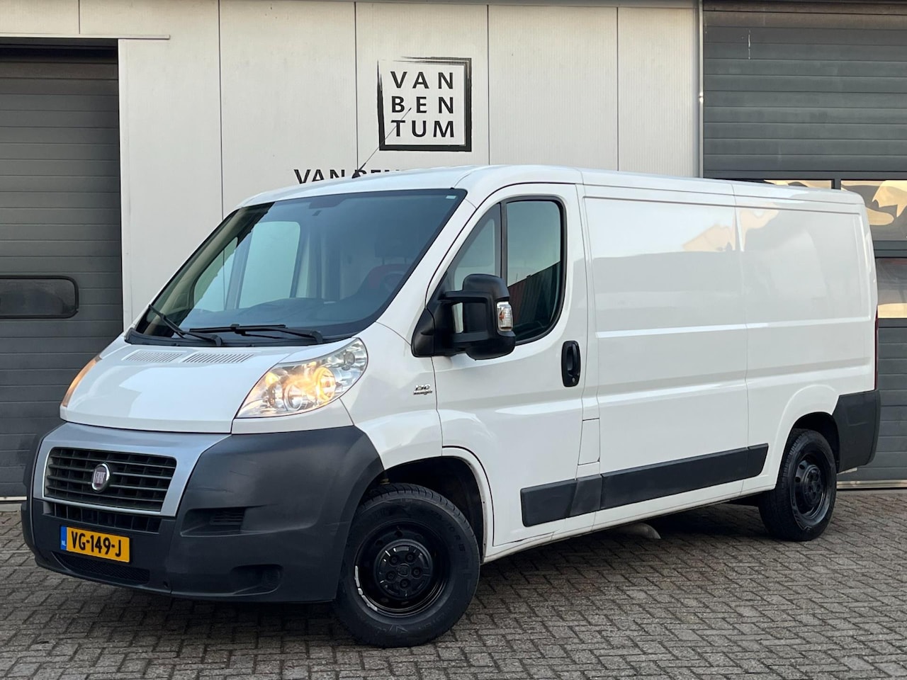 Fiat Ducato - 33 2.3MJ 131pk L1H1 Airco PDC 175000km NAP! - AutoWereld.nl