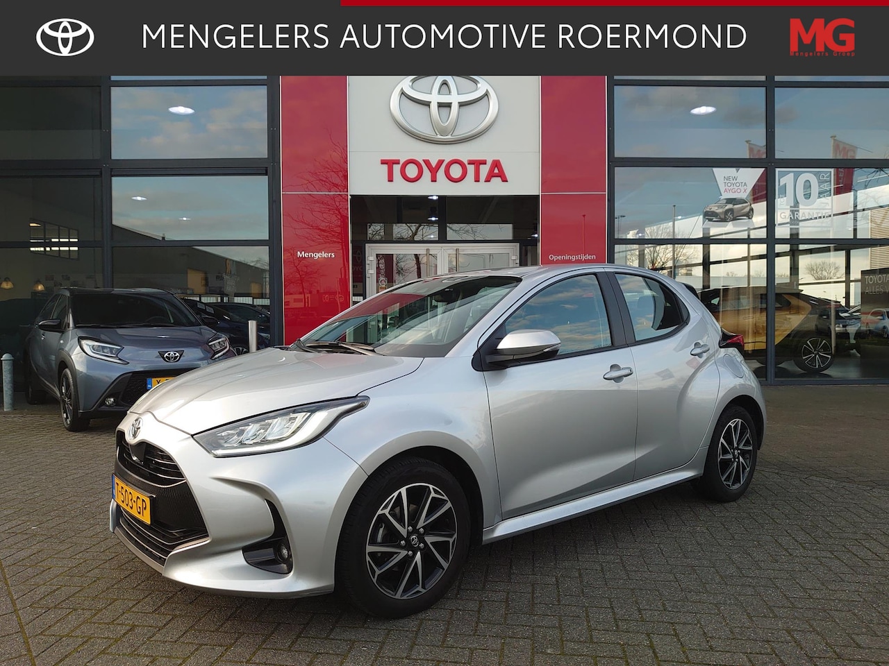 Toyota Yaris - 1.5 VVT-i Dynamic 1.5 VVT-i Dynamic - AutoWereld.nl