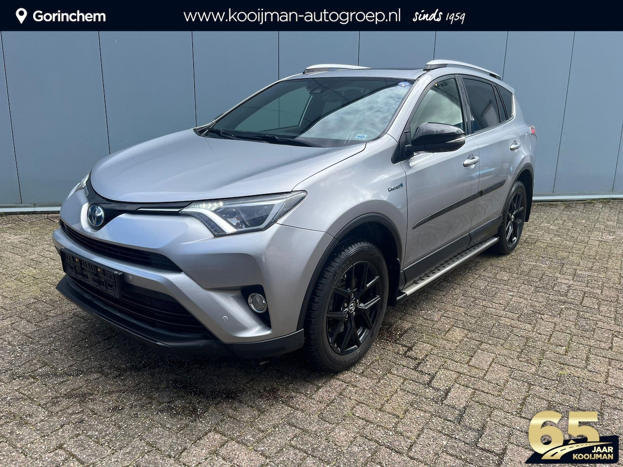 Toyota RAV4 - 2.5 Hybrid AWD Energy Plus | 1.650 KG Trekgewicht | Trekhaak | Schuif-/kanteldak | Treepla - AutoWereld.nl