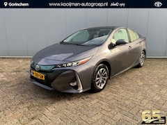 Toyota Prius - 1.8 Plug-in Dynamic | 1e Eigenaar | BTW auto | Navigatie | Matrix LED | Winter pakket | Cl