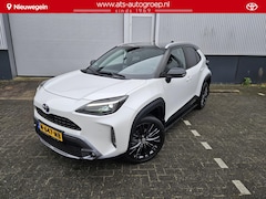 Toyota Yaris Cross - 1.5 Hybrid Adventure , treeplanken, Bi-tone, 1e eigenaar en org NL, zeer luxe