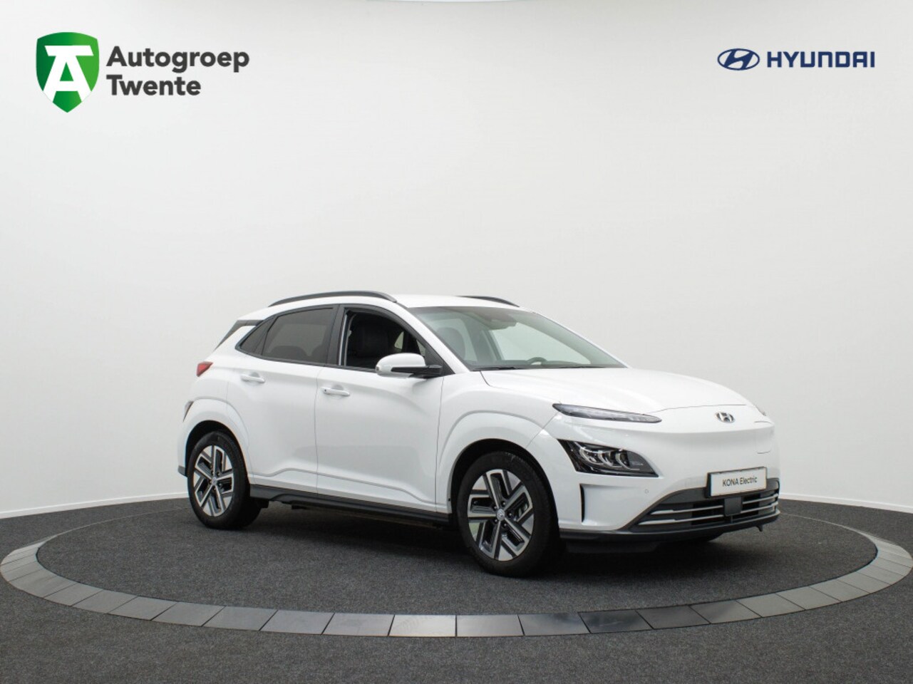 Hyundai Kona Electric - EV Premium 64 kWh | Private lease 545 pm - AutoWereld.nl