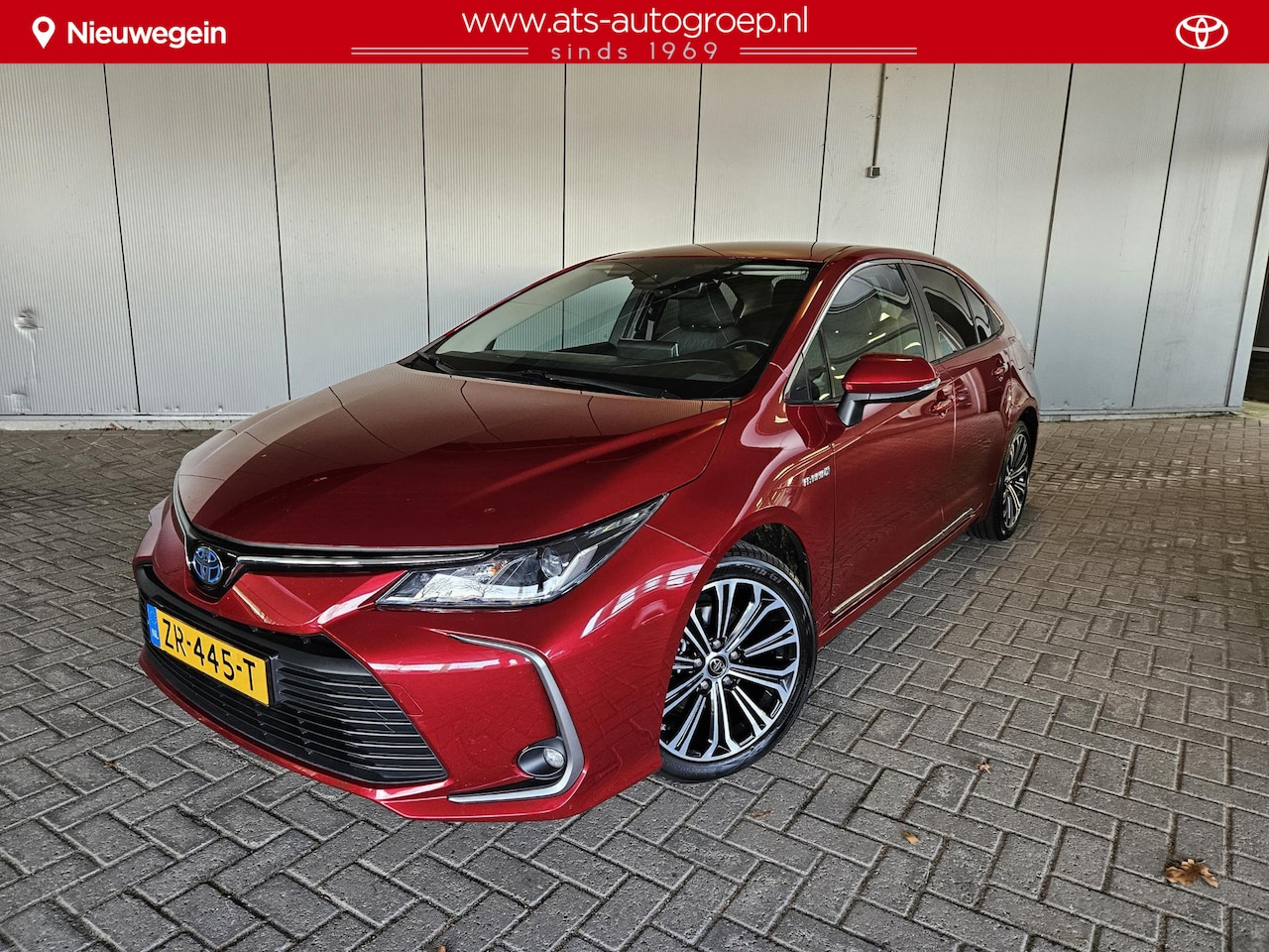 Toyota Corolla - 1.8 Hybrid First Edition | Sedan | Apple Carplay / Android Auto | Full map navigatie - AutoWereld.nl