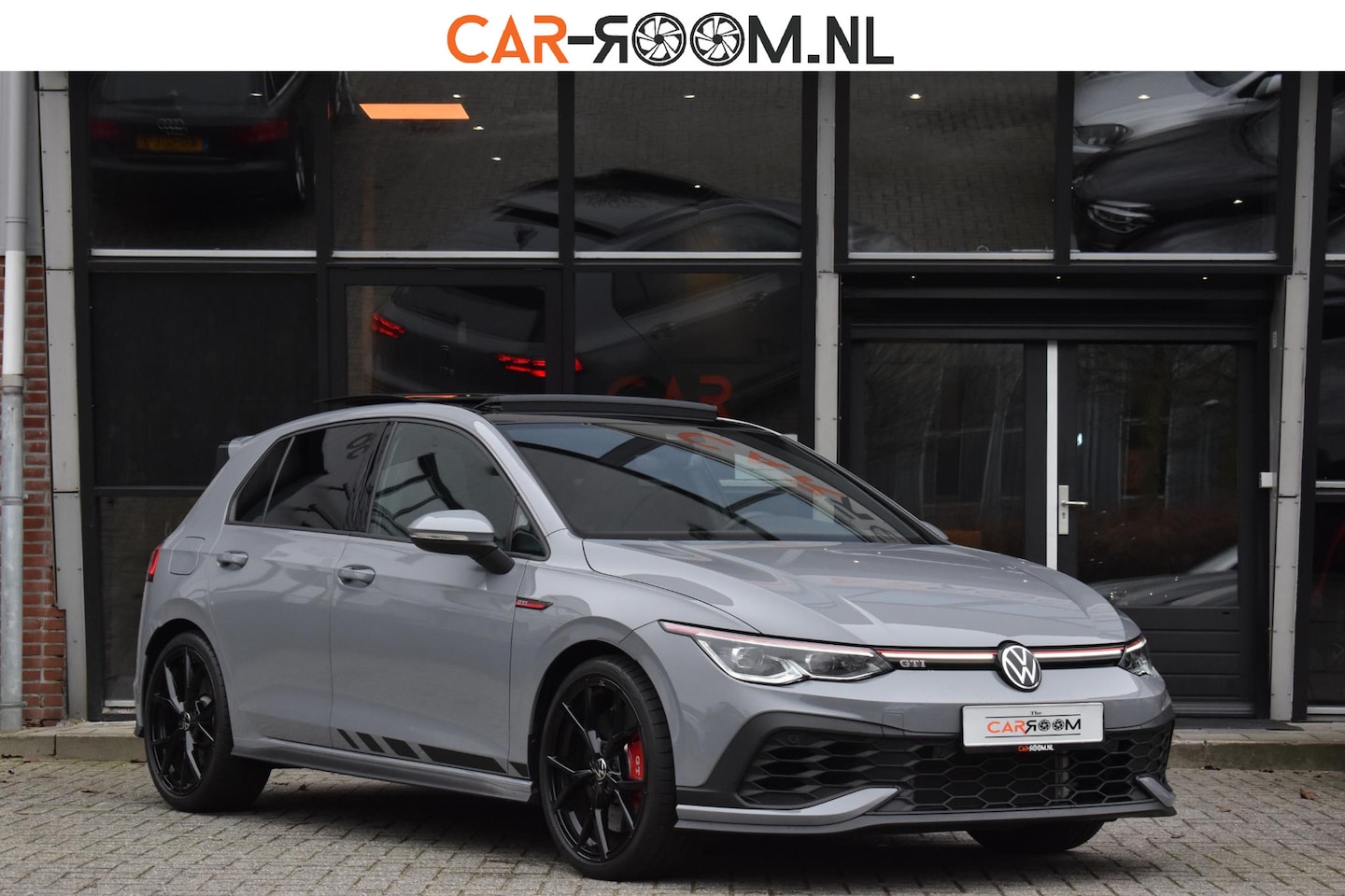 Volkswagen Golf - 2.0 TSI GTI CLUBSPORT Pano Lane ACC IQLight - AutoWereld.nl