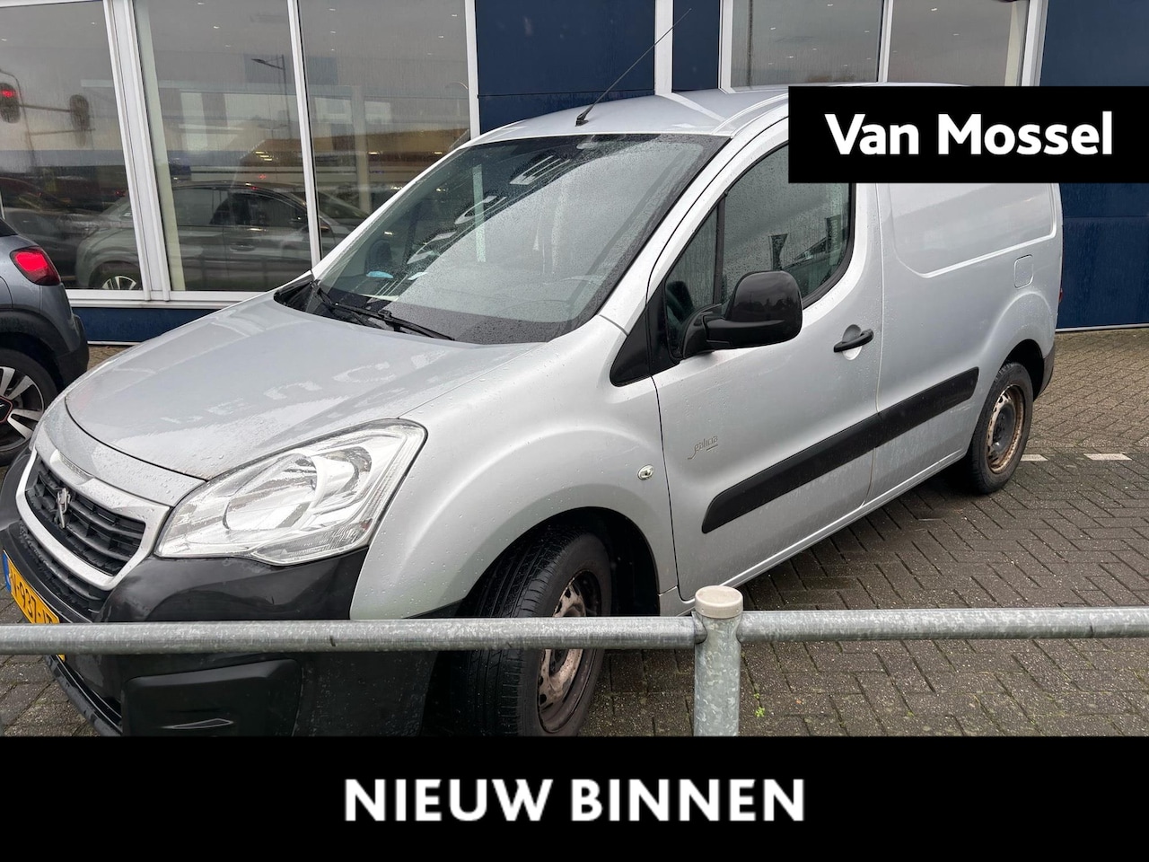 Peugeot Partner - 120 1.6 BlueHDi 75 L1 XR 120 1.6 BlueHDi 75 L1 XR - AutoWereld.nl