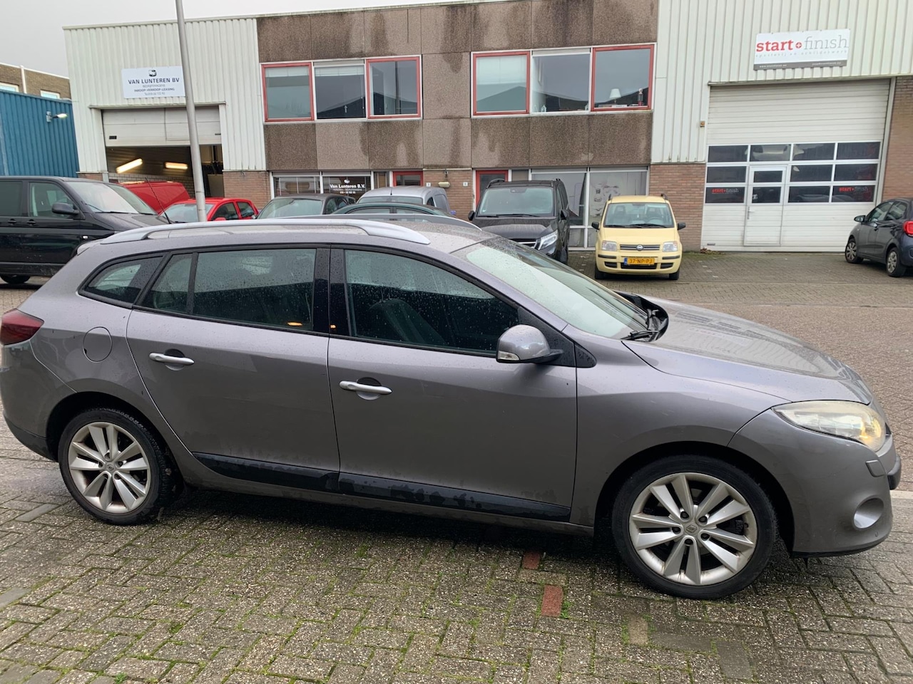 Renault Mégane Estate - 2.0 TCe Dynamique lage km stand - AutoWereld.nl