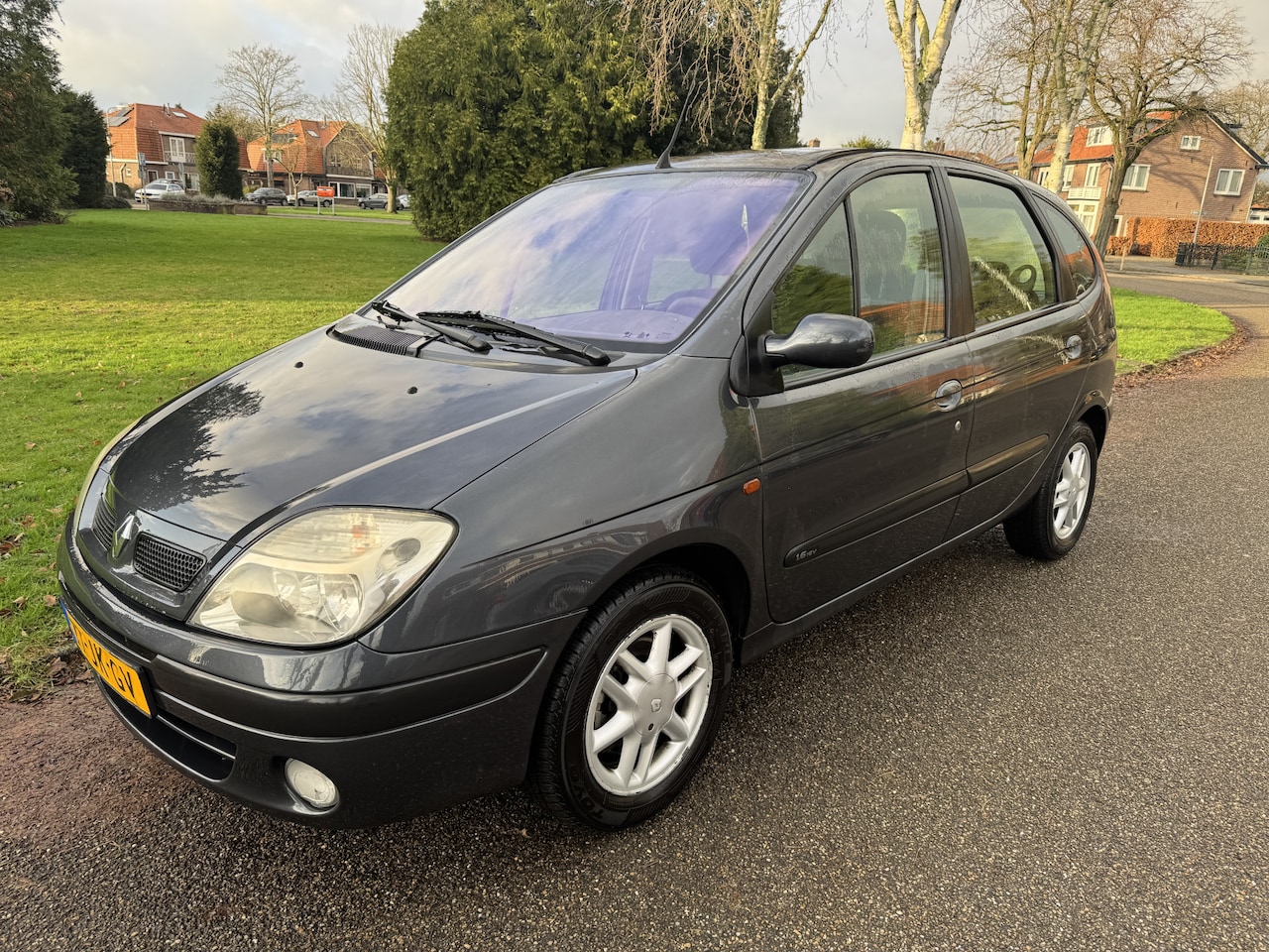 Renault Scénic - 1.6-16V Expression Rijdt geweldig goed onderhouden - AutoWereld.nl