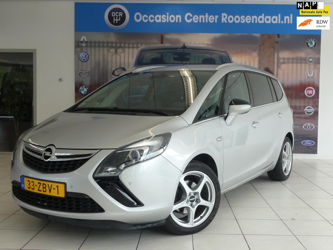 Opel Zafira Tourer - 1.4 Turbo 140PK Automaat 7-persoons Climate Control Navigatie 18Inch Lmv Cruise Control Ri - AutoWereld.nl