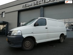 Toyota HiAce - 2.5 D-4D, Airco, 3-Zits, Trekhaak, Marge Auto