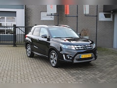 Suzuki Vitara - 1.6 High Executive Pano/Trekhaak/Navi/Camera