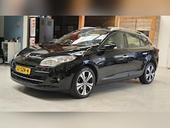 Renault Mégane Estate - 1.4 TCe Bose Navi, Bluetooth, 17" LMV, keyless,