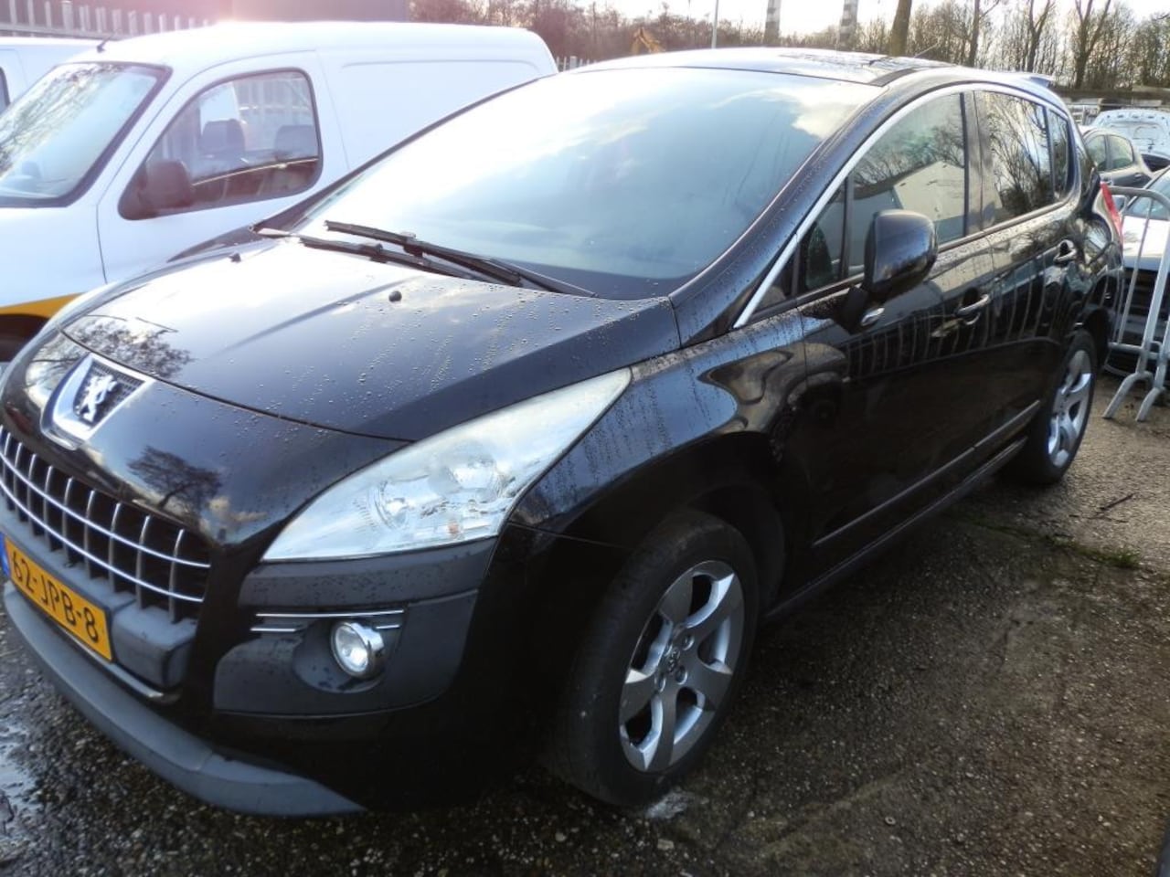 Peugeot 3008 - 1.6 THP Première motor defect !!!!!!!!!! - AutoWereld.nl