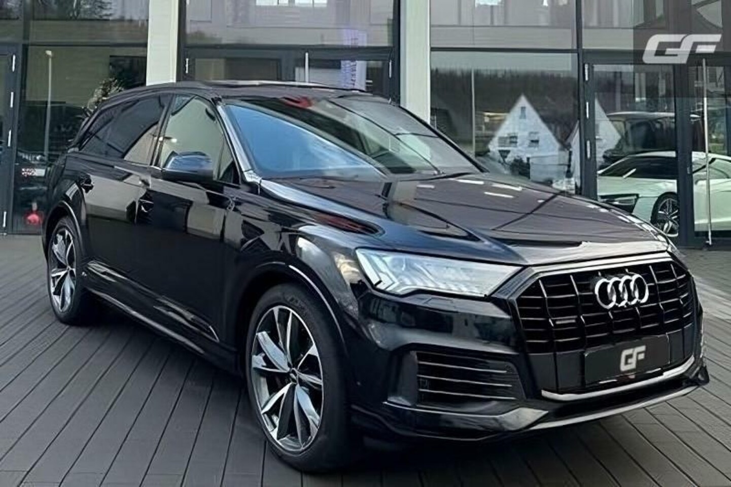 Audi Q7 - 55 TFSI e Quattro S-Line Black Edition RS-Seats Trek - AutoWereld.nl