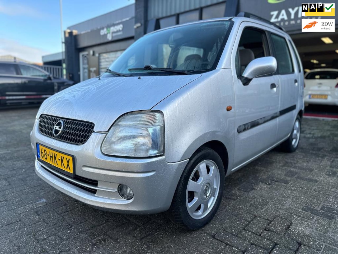 Opel Agila - 1.2-16V Elegance ZEER NETTE!APK!AIRCO! - AutoWereld.nl