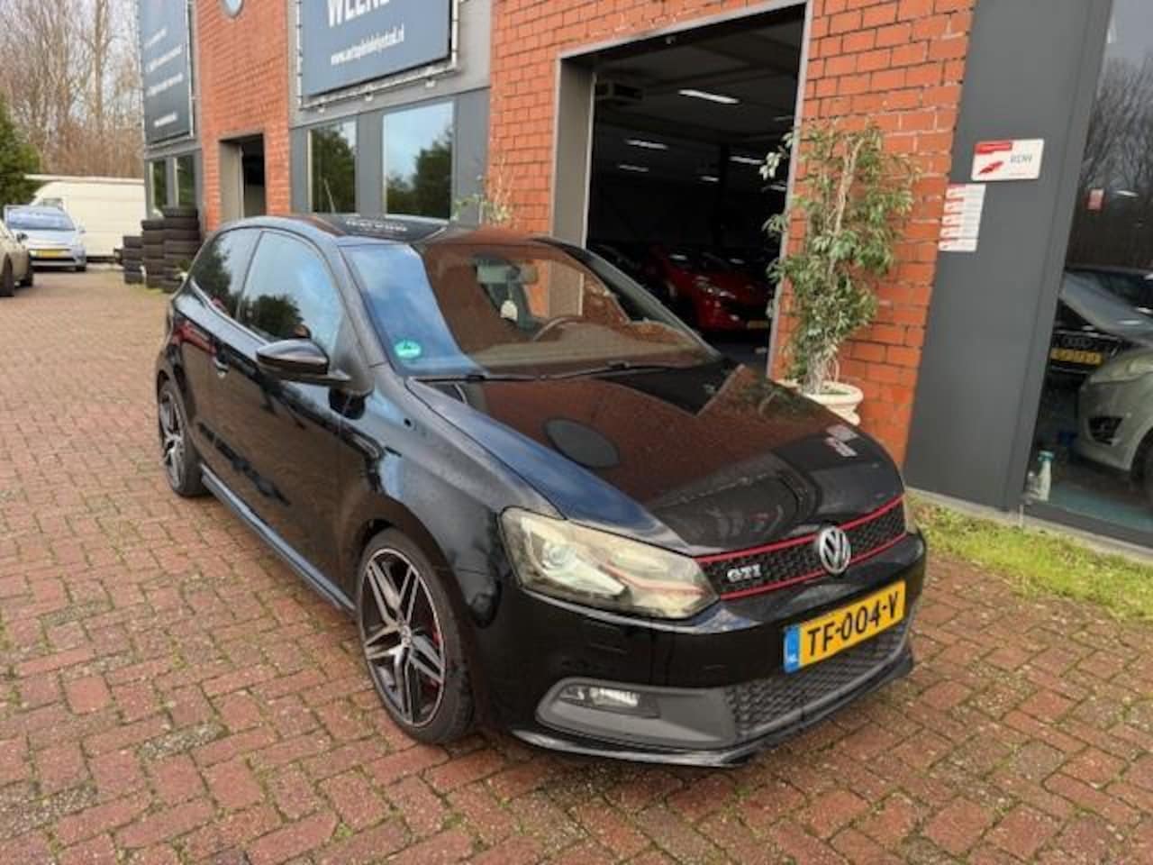 Volkswagen Polo - 1.4 TSI GTI AUT - AutoWereld.nl