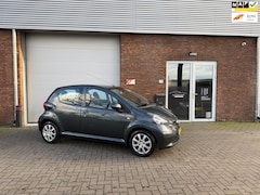 Toyota Aygo - 1.0-12V +|AIRCO|NIEUWE APK|AUTOMAAT