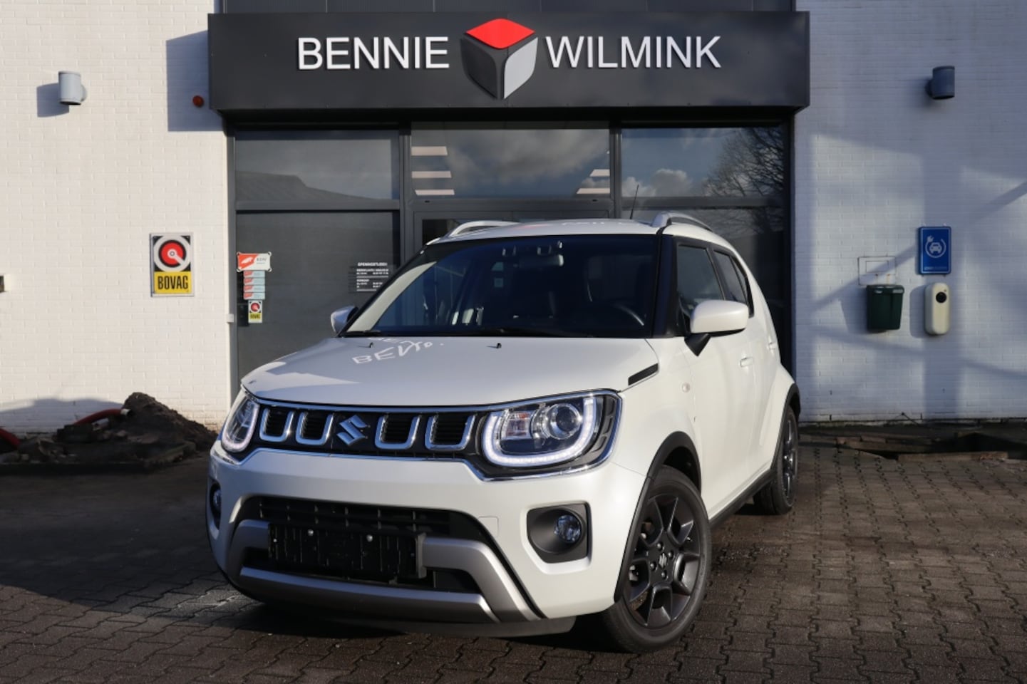 Suzuki Ignis - 1.2 Hybrid Select Automaat/Apple/AndroidAuto - AutoWereld.nl