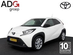 Toyota Aygo X - 1.0 VVT-i MT first | Apple Carplay/Android Auto | achteruitrijcamera | LM velgen |