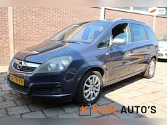 Opel Zafira - 1.8 Executive