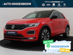 Volkswagen T-Roc - 1.5 TSI R-Line Business | Panoramadak | Trekhaak | Dodehoek detectie | Keyless | Stoel- en