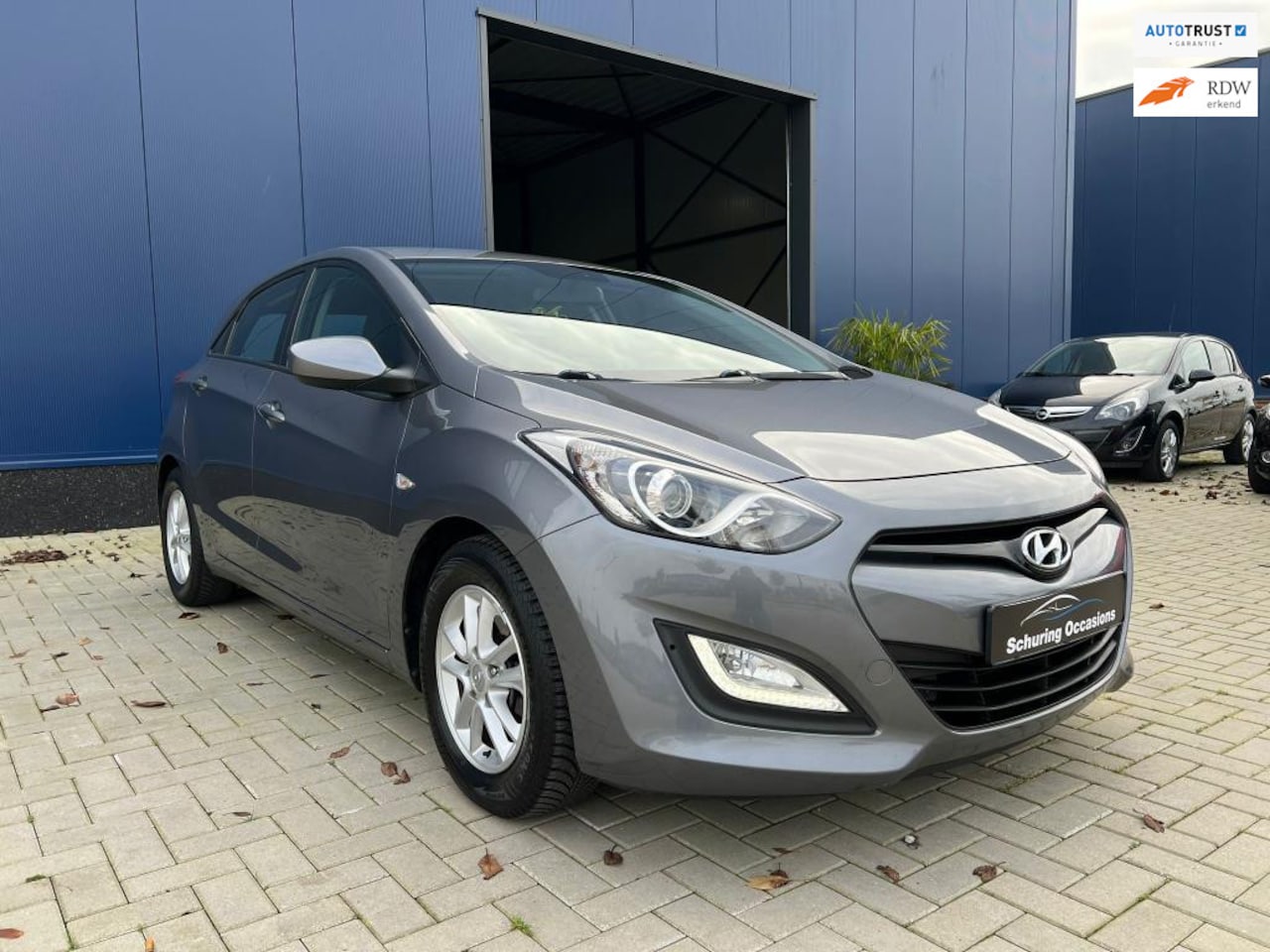 Hyundai i30 - 1.4 / AIRCO / PDC / CLIMATE CONTROL / APPLE CARPLAY / STOELVERWARMING - AutoWereld.nl