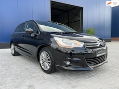 Citroën C4 - 1.6 VTi Exclusive / CRUISE CONTROL / CLIMATE CONTROL / STOELVERWARMING