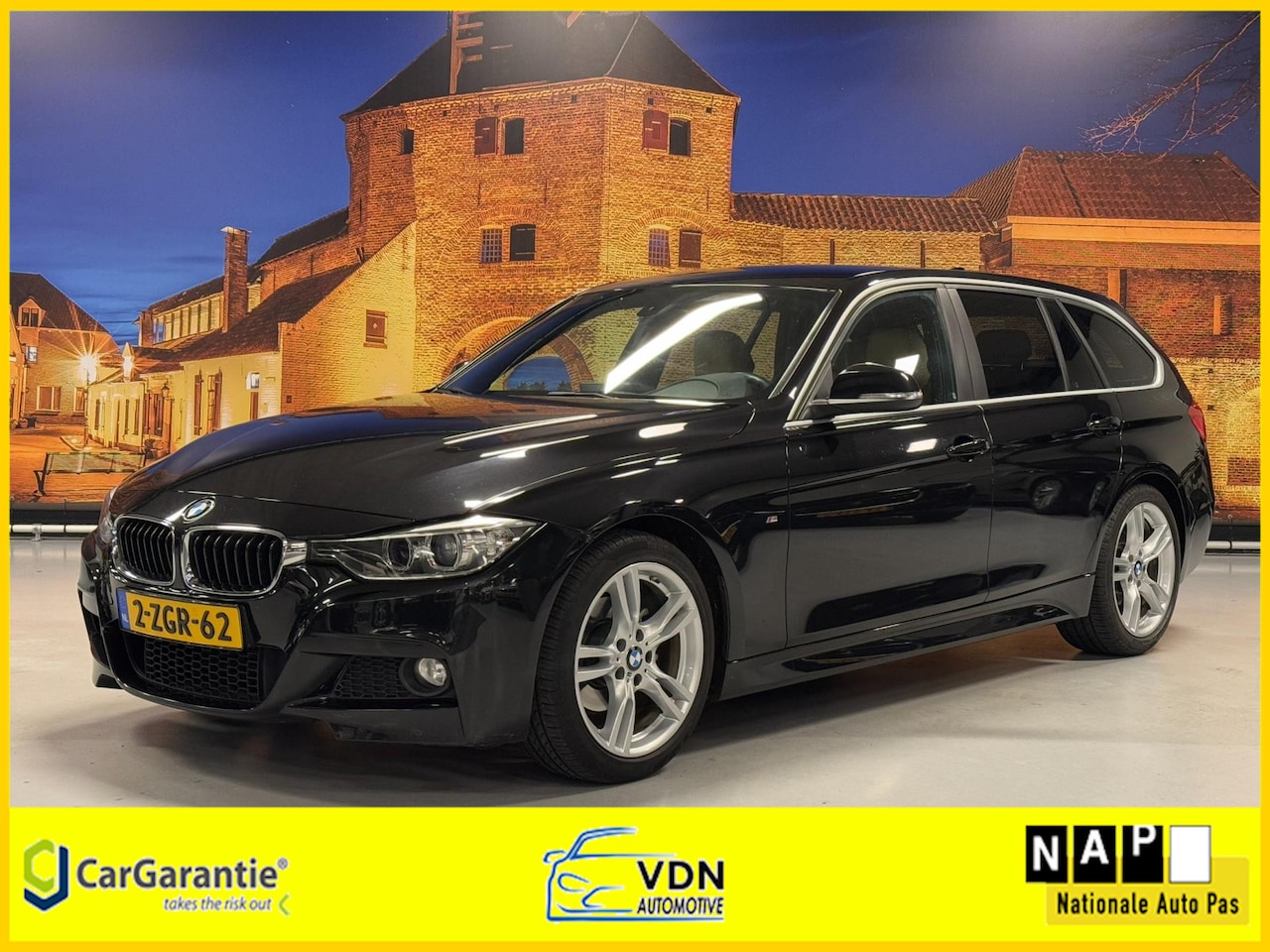 BMW 3-serie Touring - 320i Exe M-Sport Leer Xenon Navi Trekhaak - AutoWereld.nl