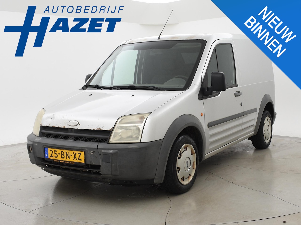 Ford Transit Connect - T200S 1.8 TDDI ZILVERGRIJS METALLIC + TREKHAAK - AutoWereld.nl