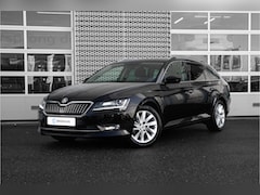 Skoda Superb Combi - Style Business 1.5 / 150 pk TSI Combi 7 versn. DSG | Automaat | Camera | Adapt. Cruise |