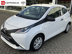 Toyota Aygo - | NET BINNEN | 1.0 VVT-i x-now | LAGE KM-STAND |