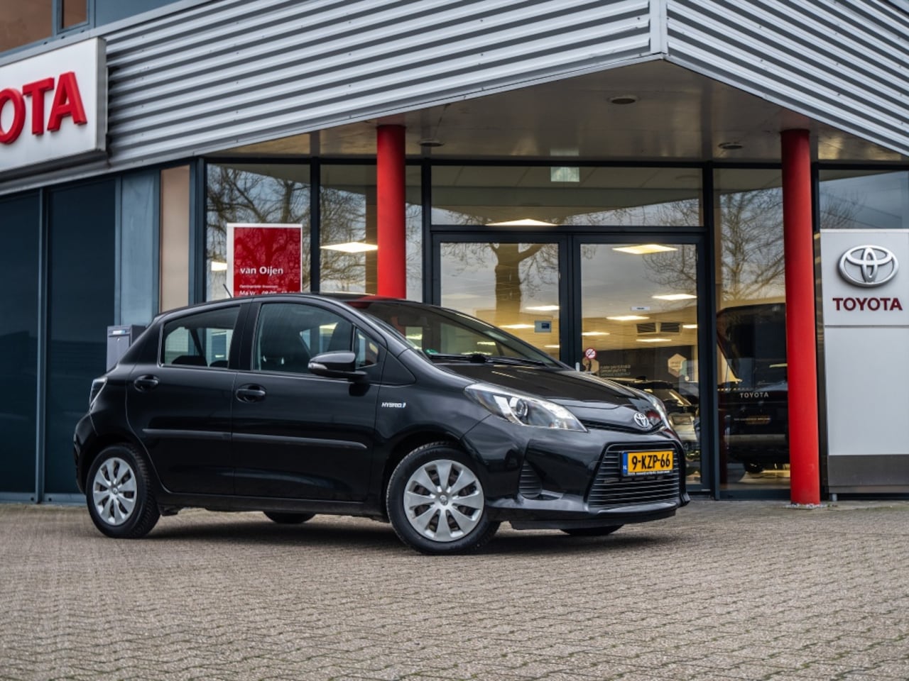 Toyota Yaris - 1.5 Full Hybrid Asp. - AutoWereld.nl