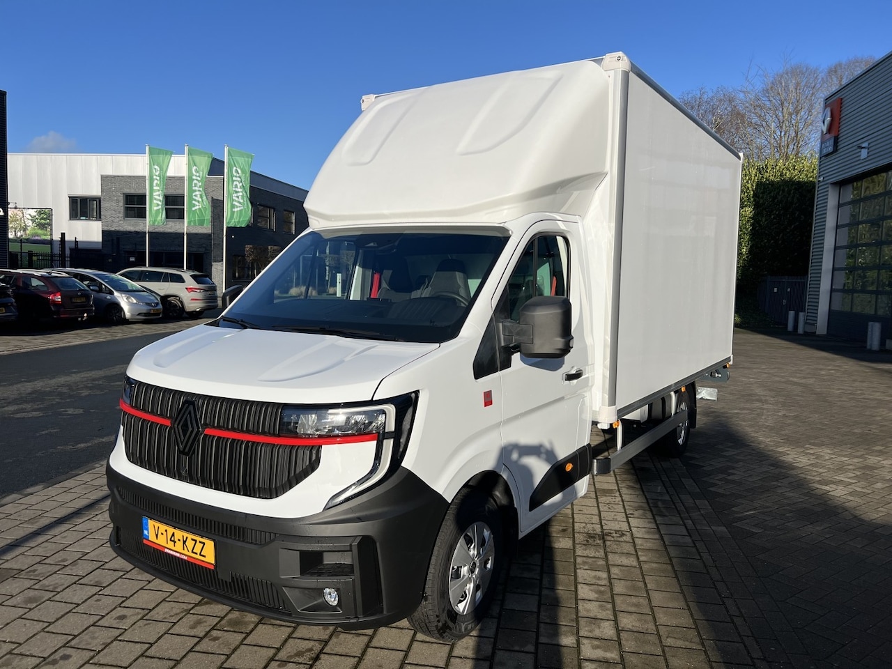 Renault Master - 150 PK BAKWAGEN + LAADKLEP/ BANK / AIRCO / MULTIMEDIA / AIRBAG / - AutoWereld.nl