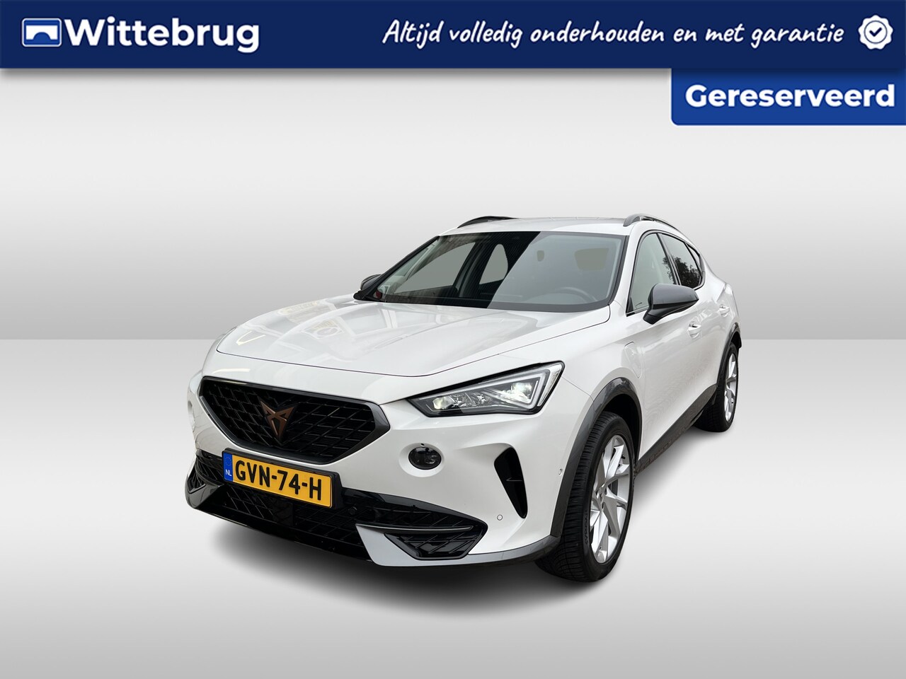 CUPRA Formentor - 1.4 e-Hybrid Adrenaline / AUTOMAAT/ PARK. SENSOREN/ MATRIX/ STUUR VERWARM./ KEYLESS/ ADAPT - AutoWereld.nl