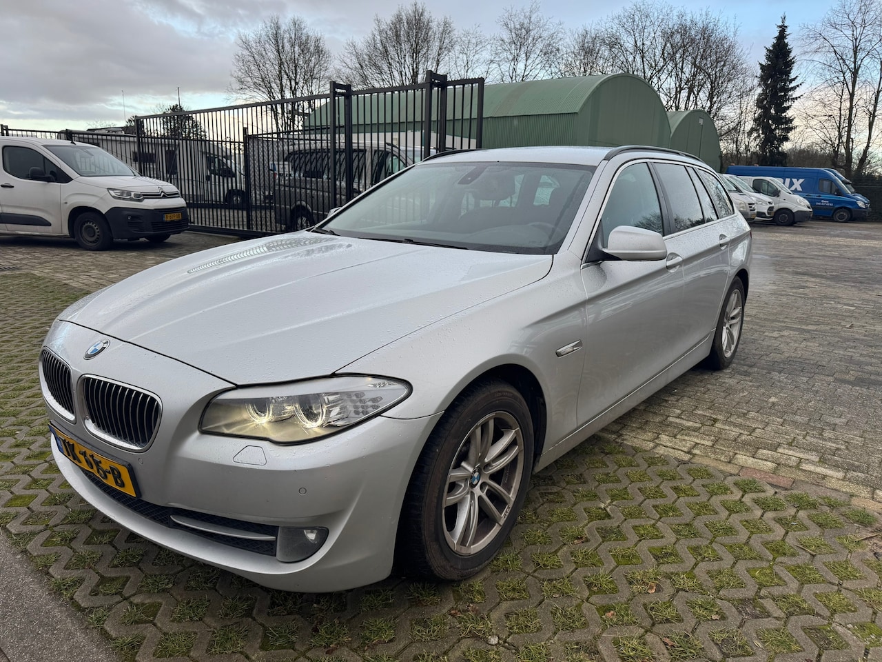 BMW 5-serie Touring - 528i 528i - AutoWereld.nl