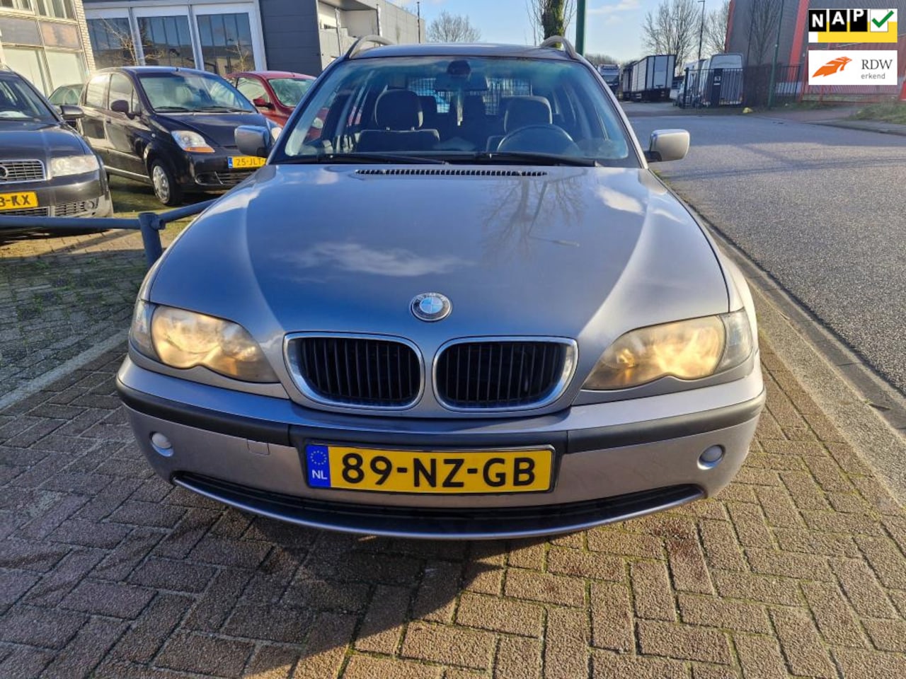 BMW 3-serie Touring - 316i Black&Silver II Bj.2004 Kmst.218645 met AKP tot31-08-2025 - AutoWereld.nl