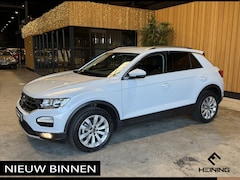 Volkswagen T-Roc - 1.0 TSI Style Business Camera, Apple-carplay, Navi, Elektrische klep, Adaptive-Cruise