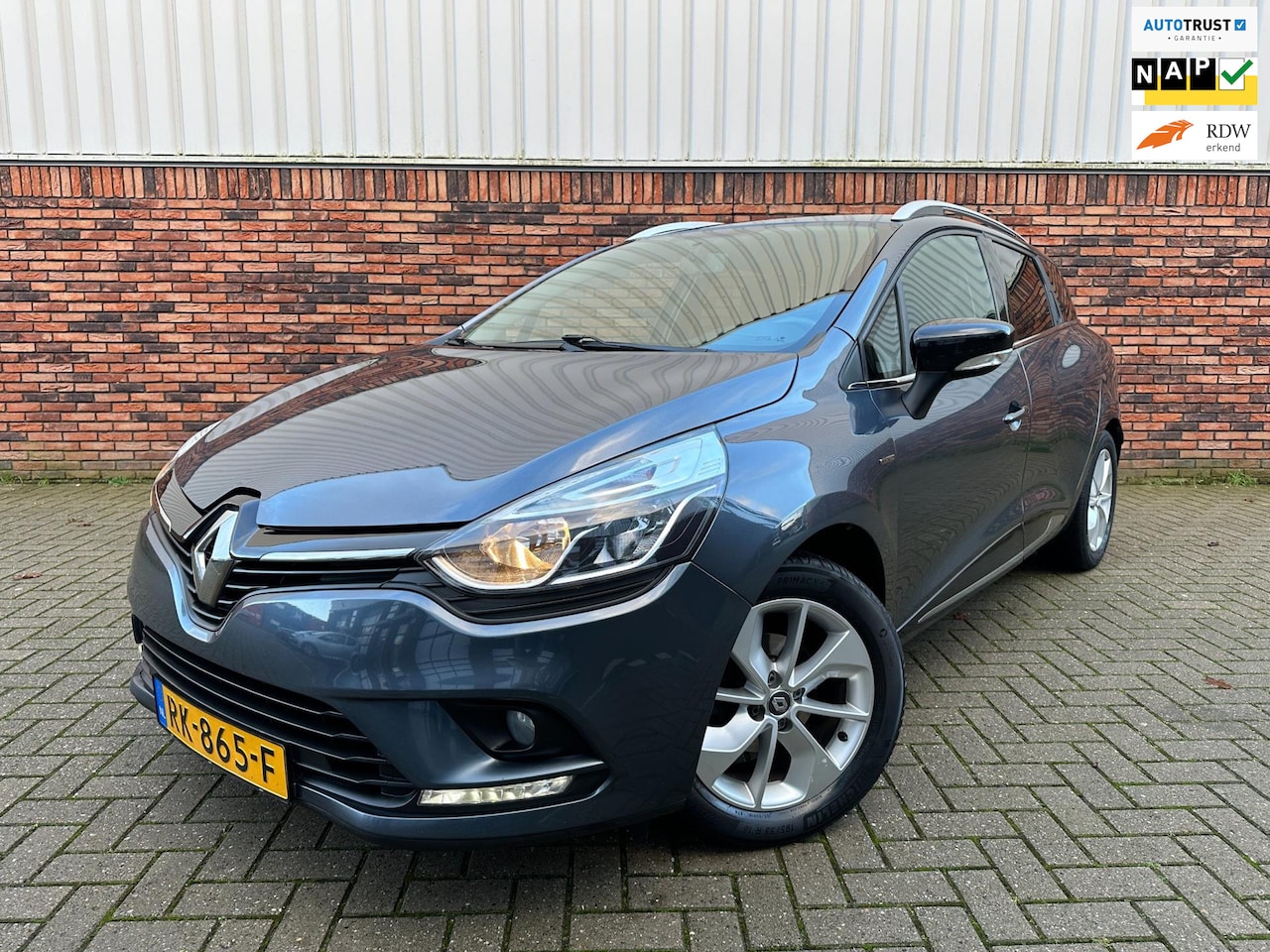 Renault Clio Estate - 0.9 TCe Limited 0.9 TCe Limited - AutoWereld.nl