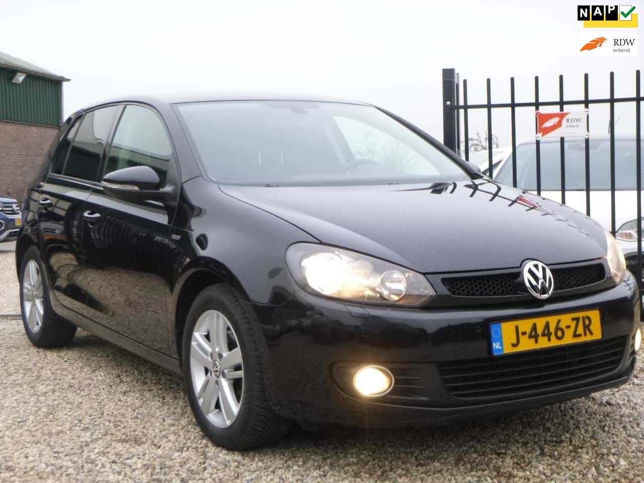 Volkswagen Golf - 1.2 TSI Highline MATCH LEDER TREKHAAK - AutoWereld.nl